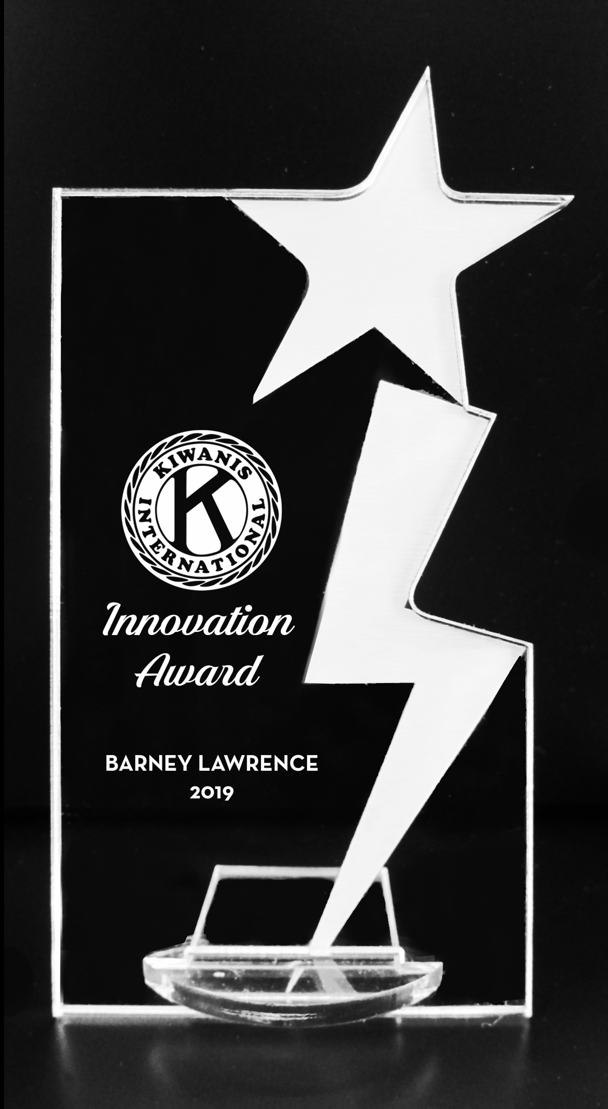 VALUE LINE Lightning Star Acrylic Trophy Award